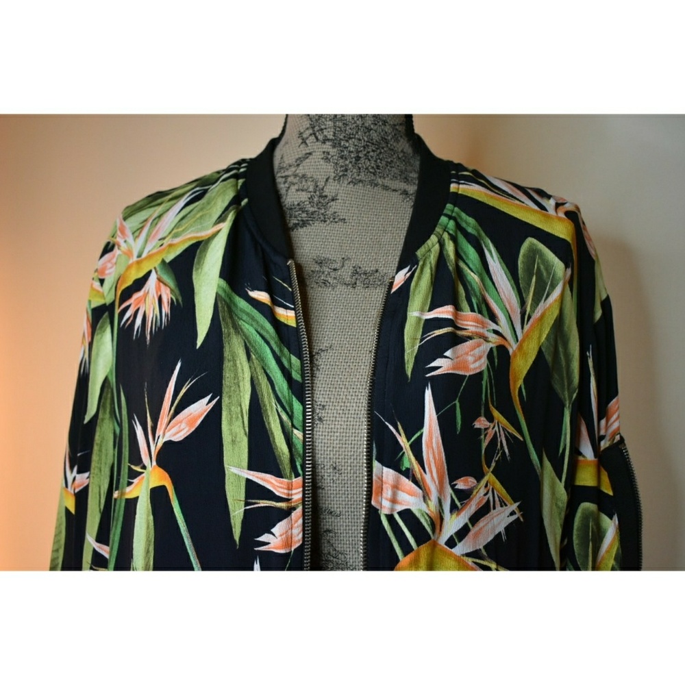 Zara Oversized Bomber Jacket - Picture 4 of 4